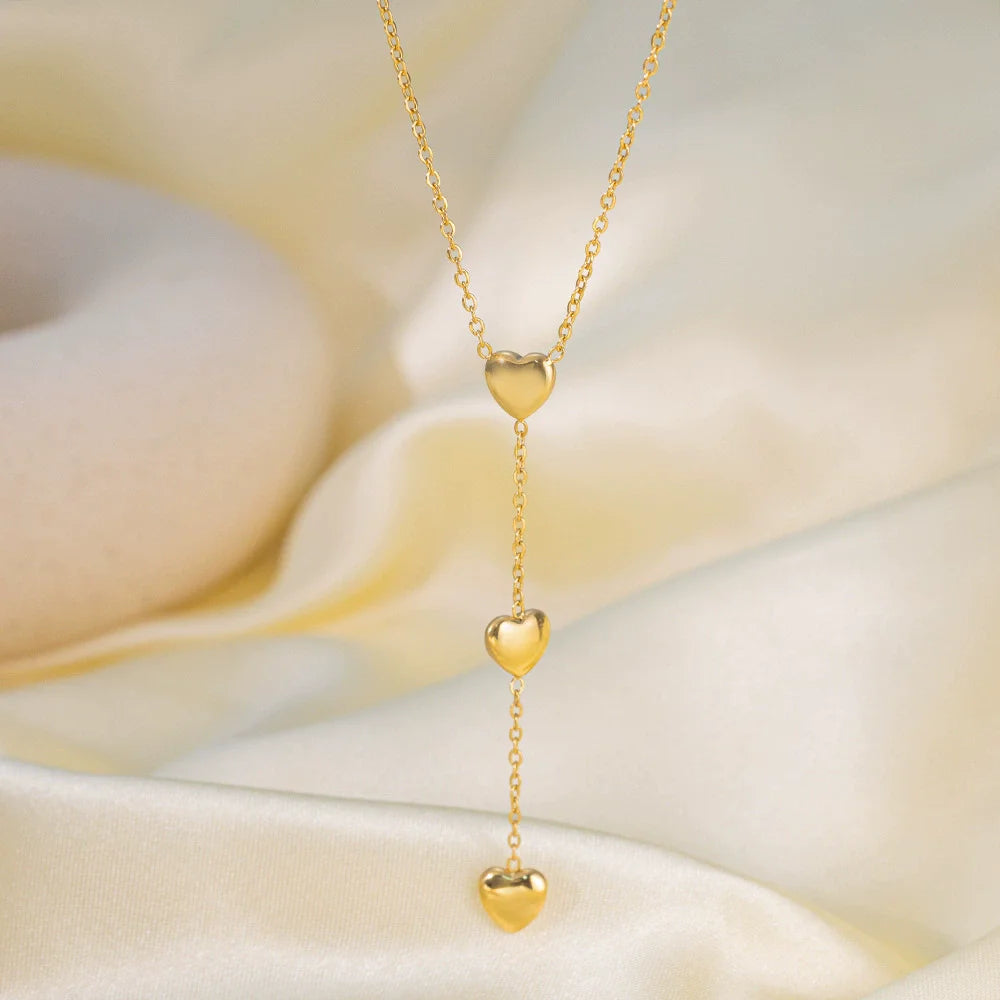 Elegant Women's Fringe Peach Heart Pendant Necklace Stainless Steel Heart Shaped Choker Jewelry Valentine's Day Anniversary Gift