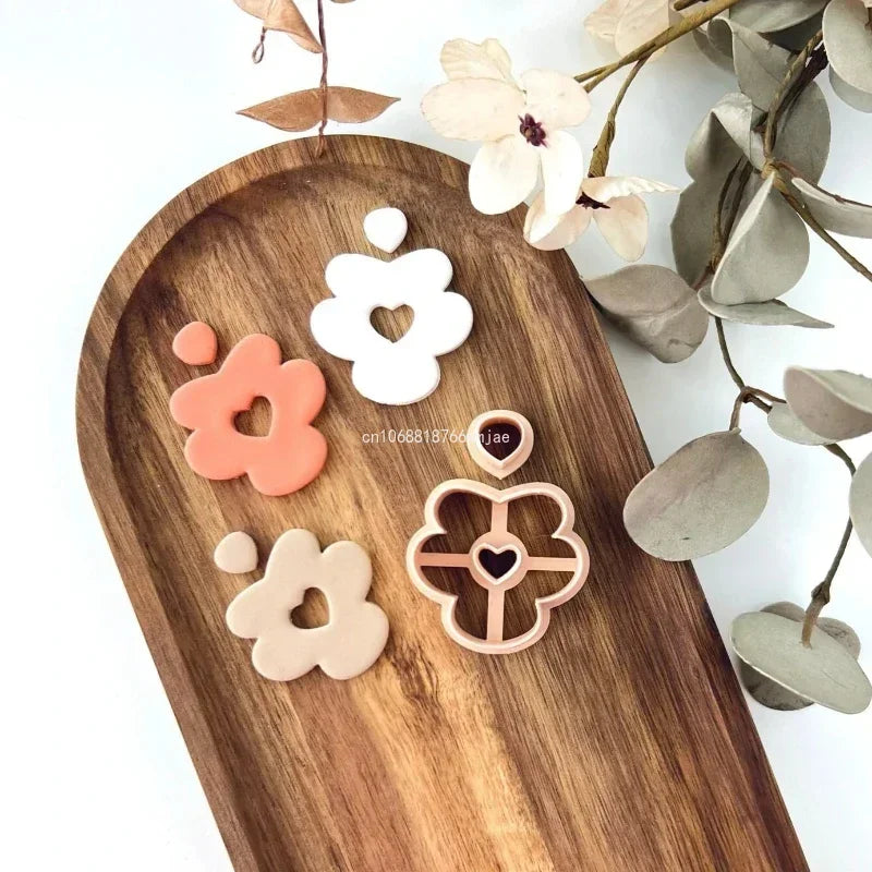 Love Heart Polymer Clay Cutters Valentine's Day Sweet Series Heart Shape Soft Pottery Clay Molds Earrings Jewelry Cutting Tools